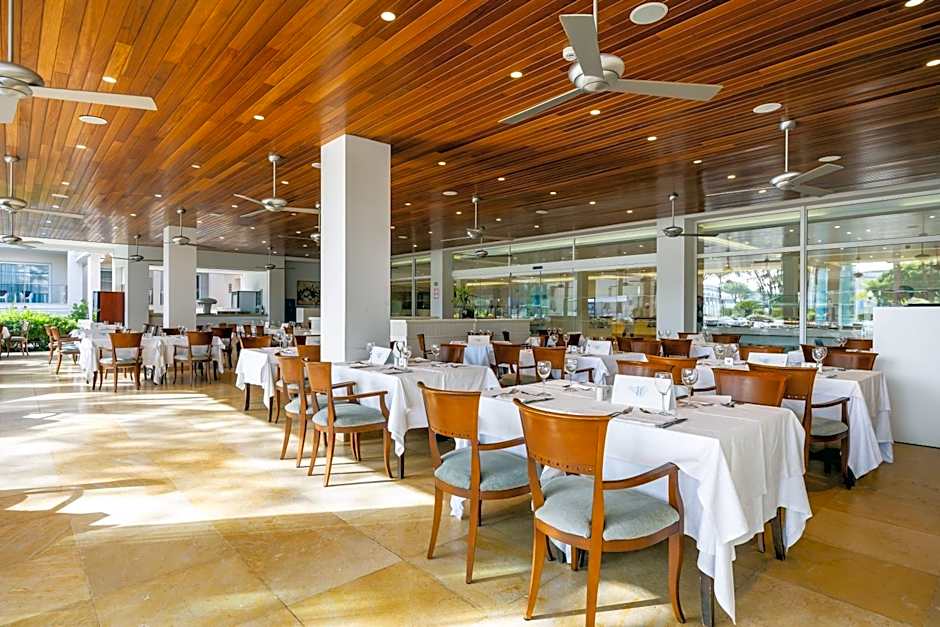 Hipotels Barrosa Garden