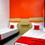 RedDoorz Syariah near Alun Alun Kota Rembang