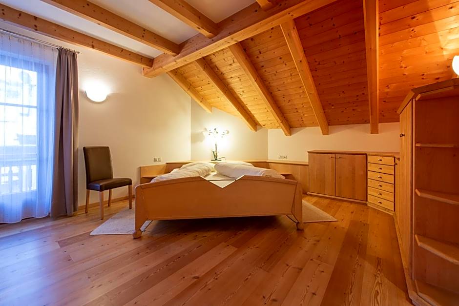 Apartments Ciasa Costisela