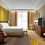 Hoodoo Moab, Curio Collection By Hilton