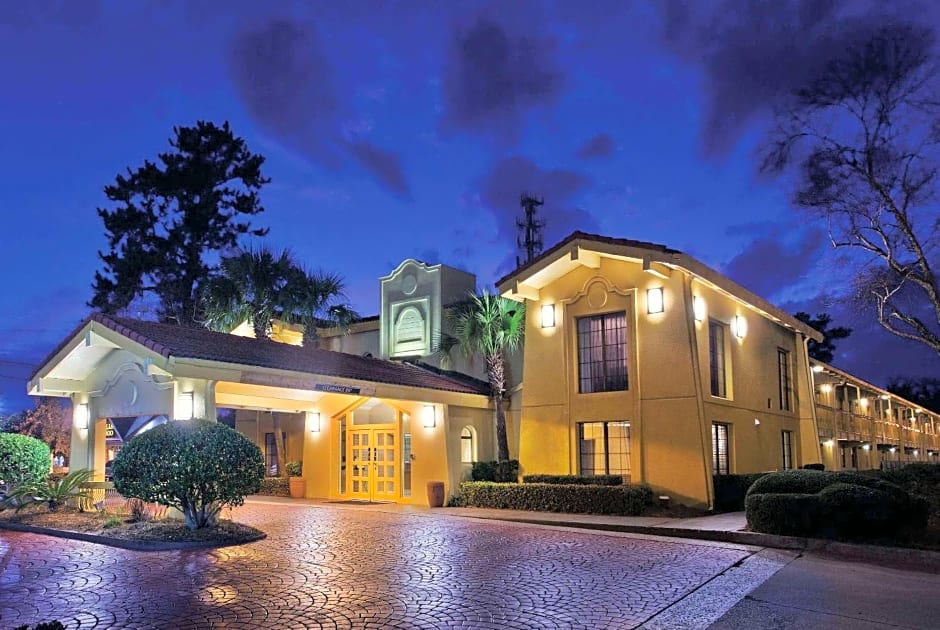La Quinta Inn by Wyndham Savannah Midtown