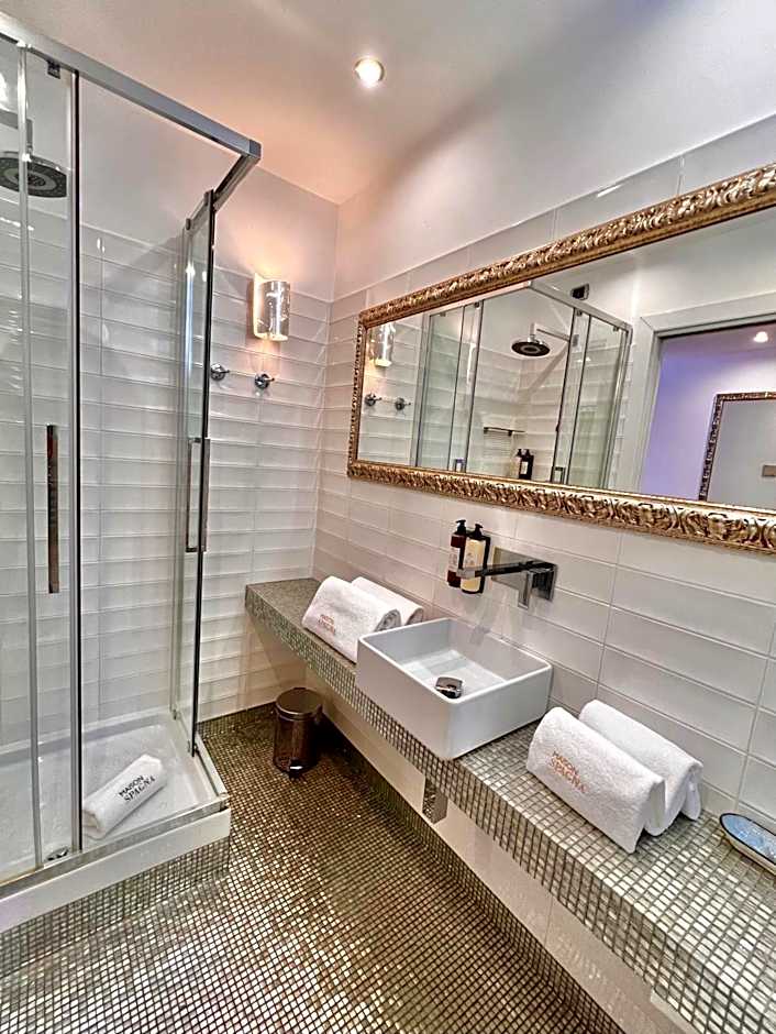 Maison Spagna Suites