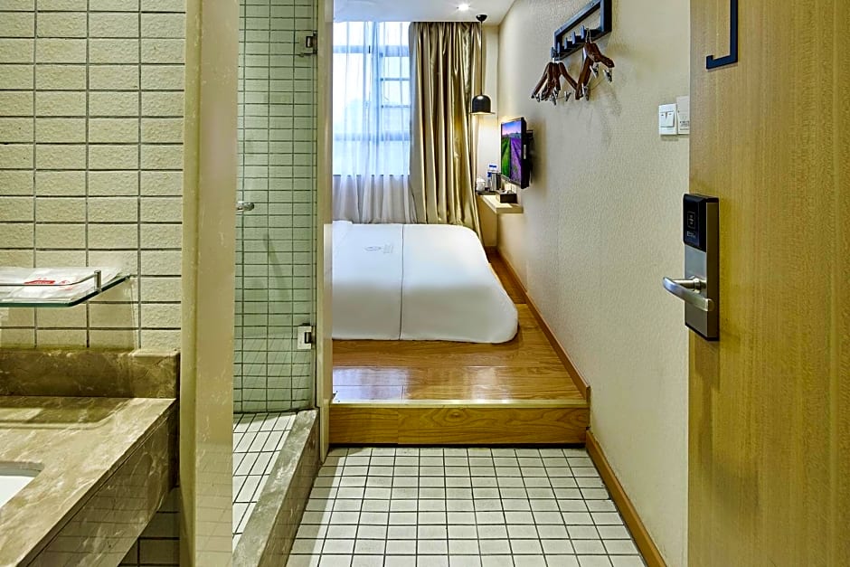 Insail Hotels Guangzhou XiMenKou Subway Station Branch
