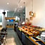 Harris Hotel & Residences Sunset Road