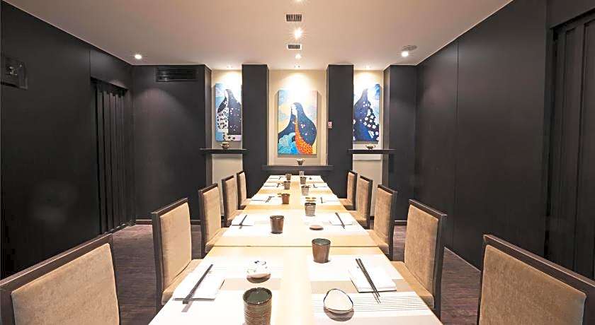 Kempinski Hotel Khan Palace