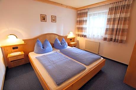 One-Bedroom Apartment with Terrace