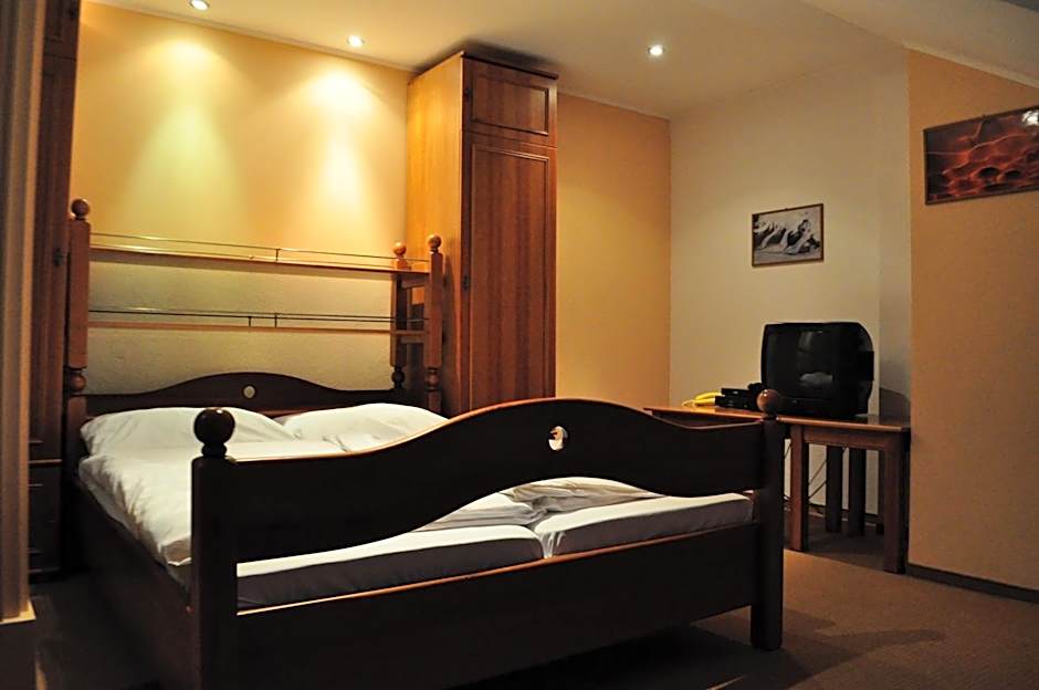 Hotel Mladosť