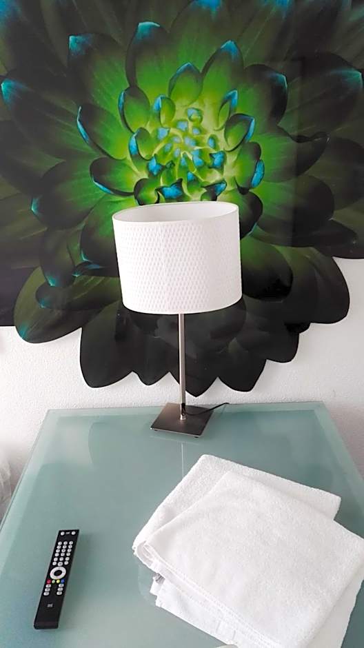 Rembrandt Square Hotel