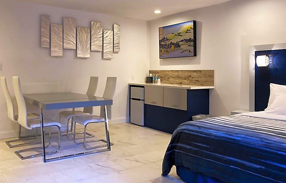 Retreat at Crystal Manatee