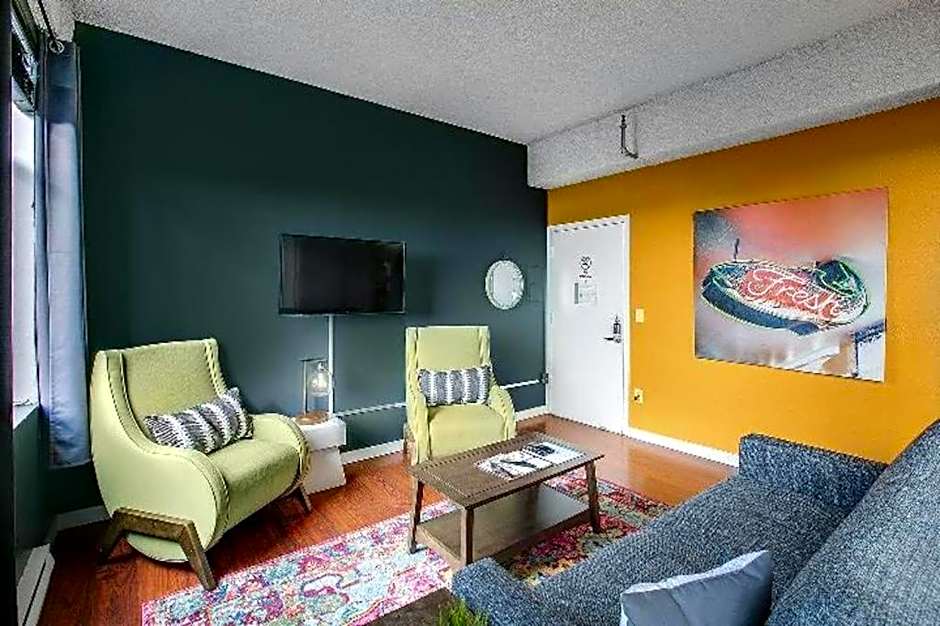 The Oxford Seattle-Downtown