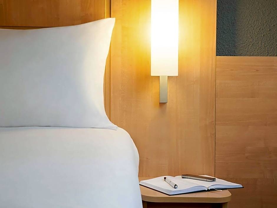 ibis Maine Montparnasse