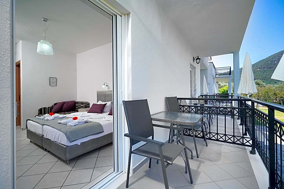 Melathron Rooms & Apartments