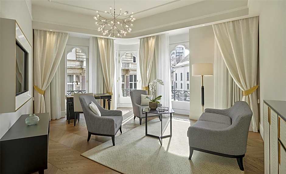 Parisi Udvar Hotel Budapest, part of Hyatt