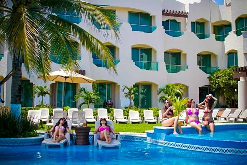 Playa Caracol Hotel & Spa
