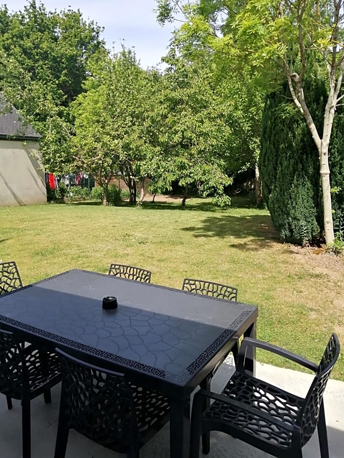 Chambres d'hôtes cosy avec salle de bain privative - Wifi - cuisine partagée - Parking gratuit