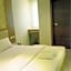 Phuket Ecozy Hotel