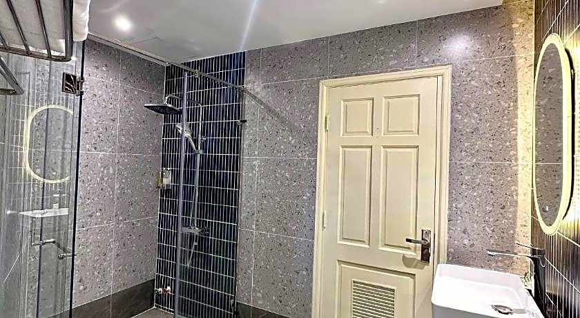 Hải Long Hotel 1