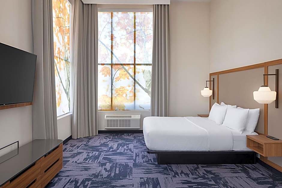 Fairfield by Marriott Inn & Suites West Kelowna