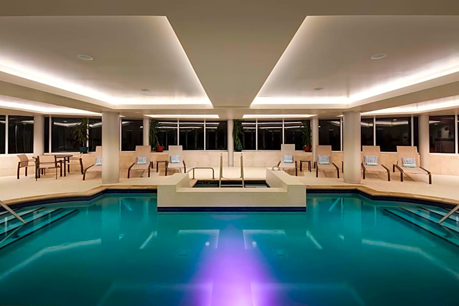 Courtyard by Marriott Erie Bayfront
