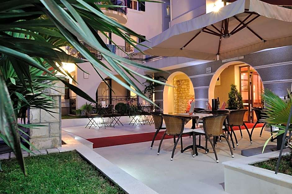 Vila Đurić - Ex Hotel Đurić