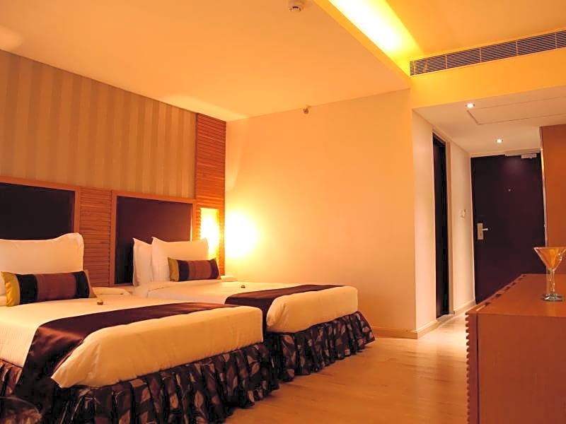 The Purple Leaf Hotels