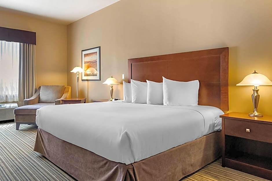 Quality Inn & Suites