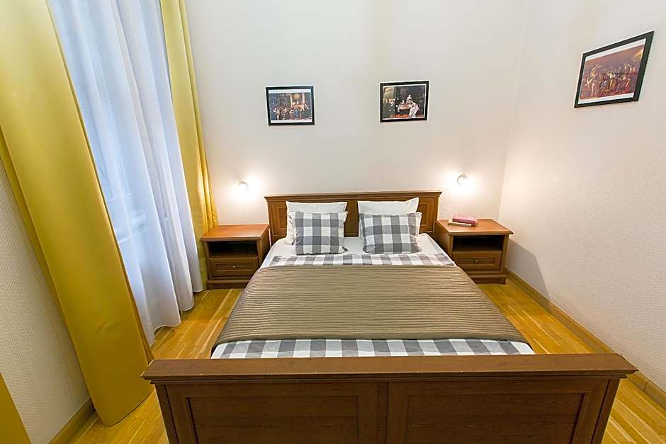 Friends Hostel & Apartments