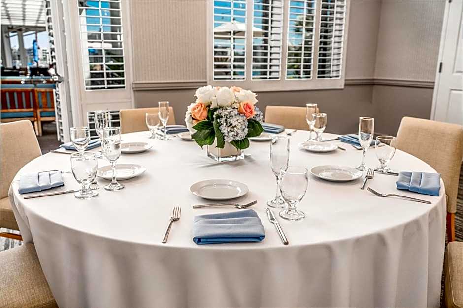 Jamaica Bay Inn Marina Del Rey Tapestry Collection by Hilton