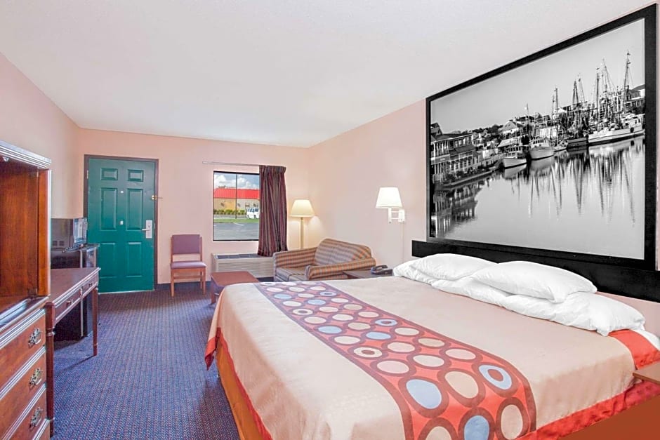 Super 8 by Wyndham Columbia