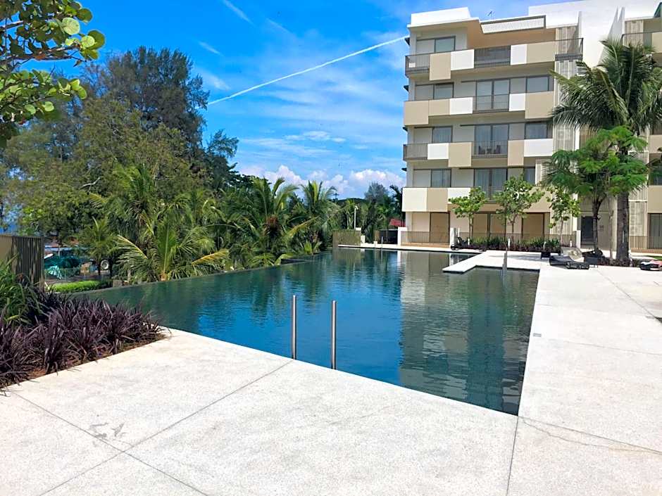 By The Sea@Side Seaview n Side Pool view (C3A3A)