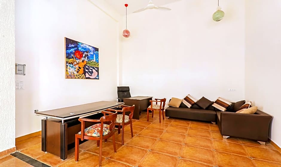 Treebo Premium Dona Eliza, 700 Meters From Calangute Beach