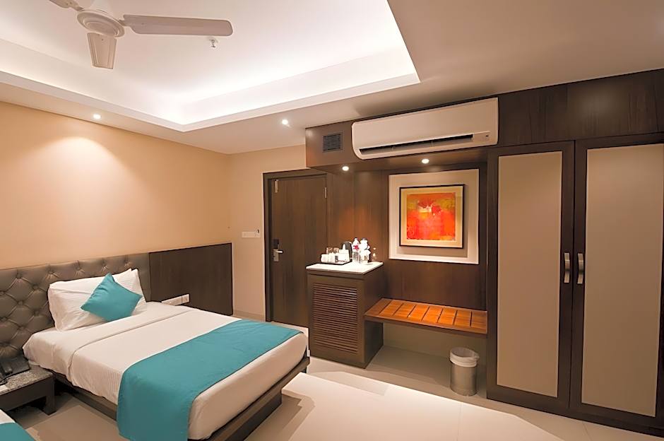 Calangute Tower - AM Hotel Kollection