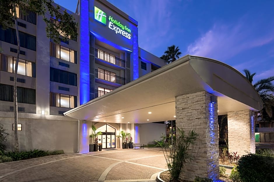 Holiday Inn Express Hotel & Suites Ft. Lauderdale-Plantation