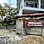 Gino's Place - Guest House & Jungle Trekking