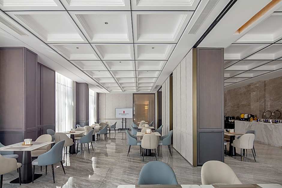 Rezen Dong Hotel Zhuanghe Wanda Plaza