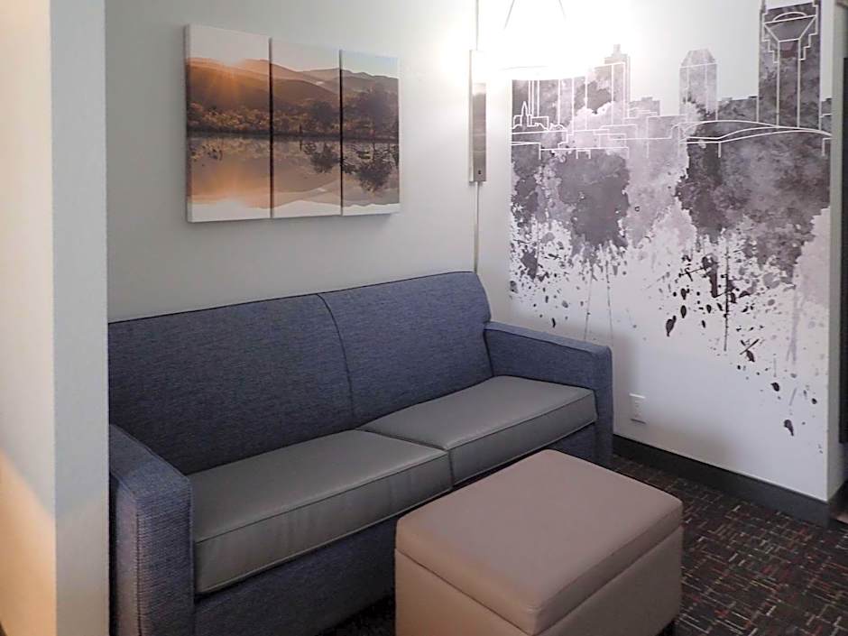 Brentwood Suites, Ascend Hotel Collection