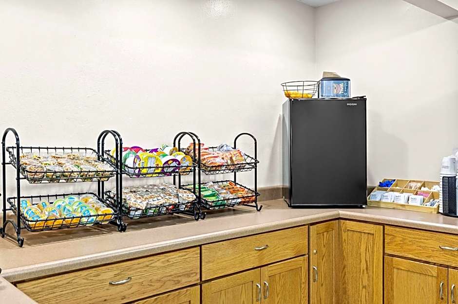 Days Inn by Wyndham Wall