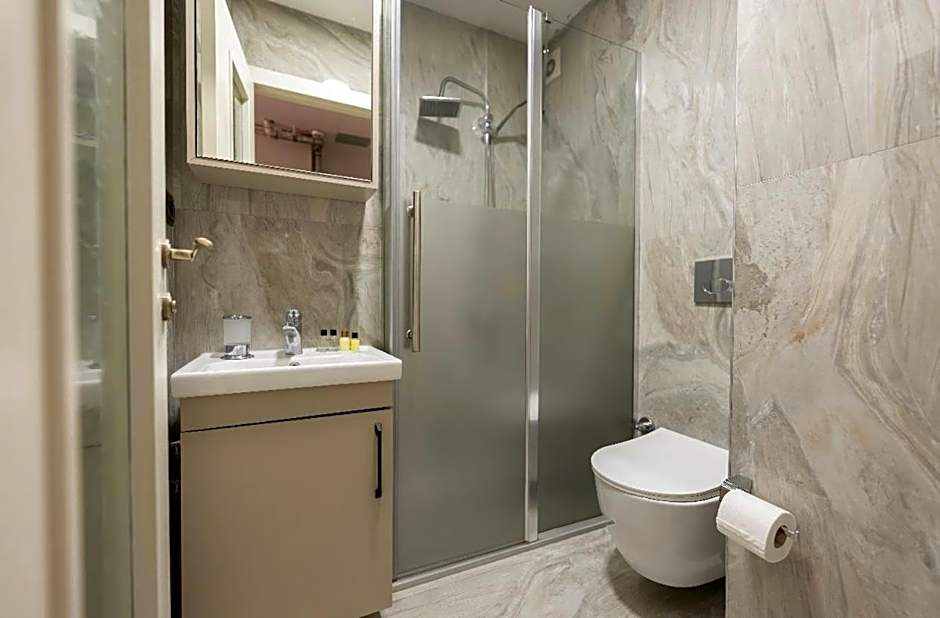 Photo 1 of 4 of 1 Bedroom Apartment