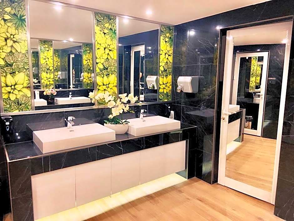 Pensiunea Sarmis Cristal