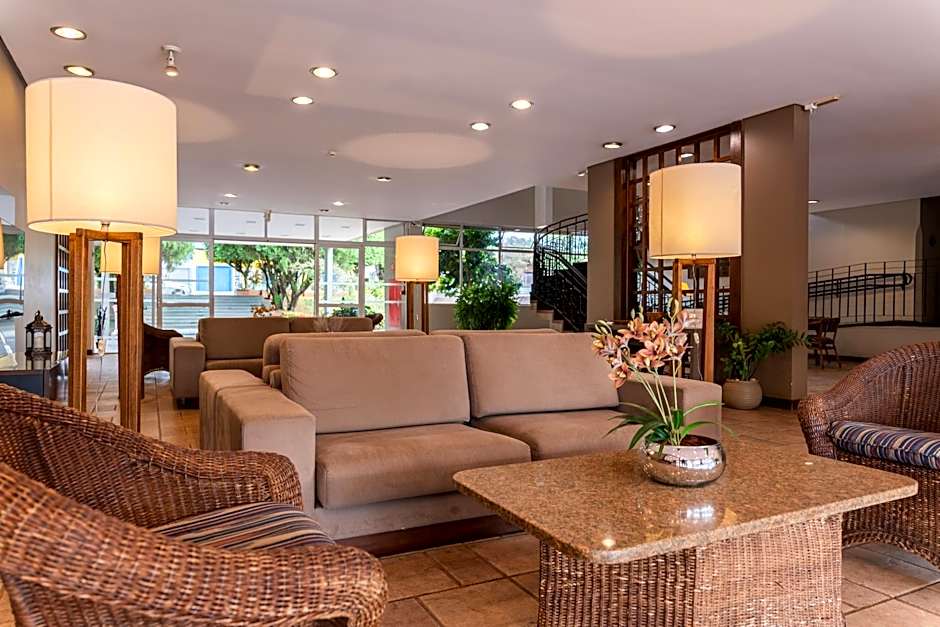 Hotel Deville Express Guaira