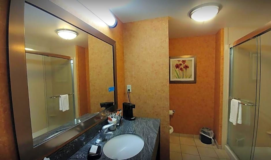 Hampton Inn & Suites Elk City