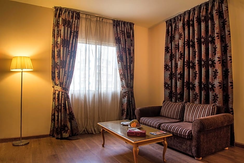 Bella Riva Hotel