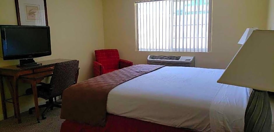 Europa Inn & Suites