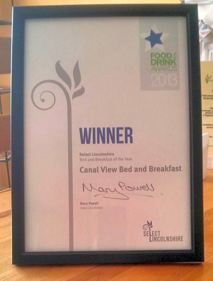 Canal View Bed And Breakfast