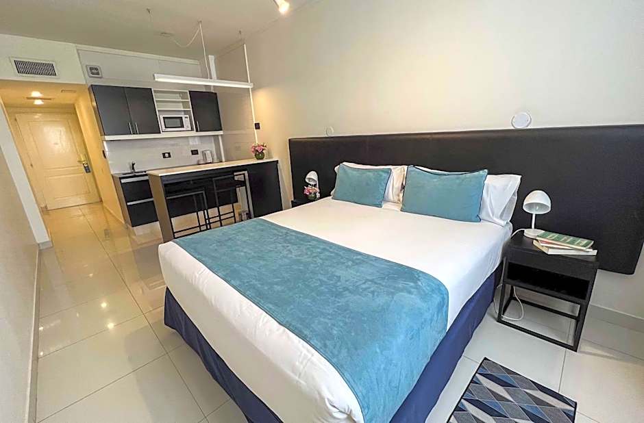Cyan Recoleta Hotel