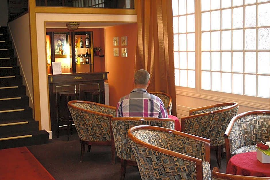 Logis Hôtel Des Châteaux De La Loire