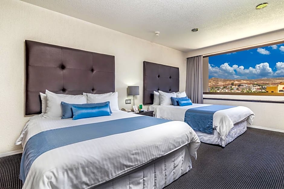 Hotel Pueblo Amigo