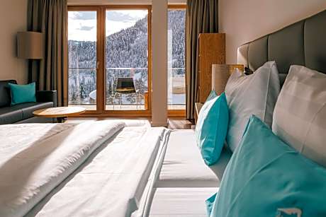 Double Room Mountain Side