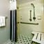 La Quinta Inn & Suites by Wyndham Fort Lauderdale Plantation