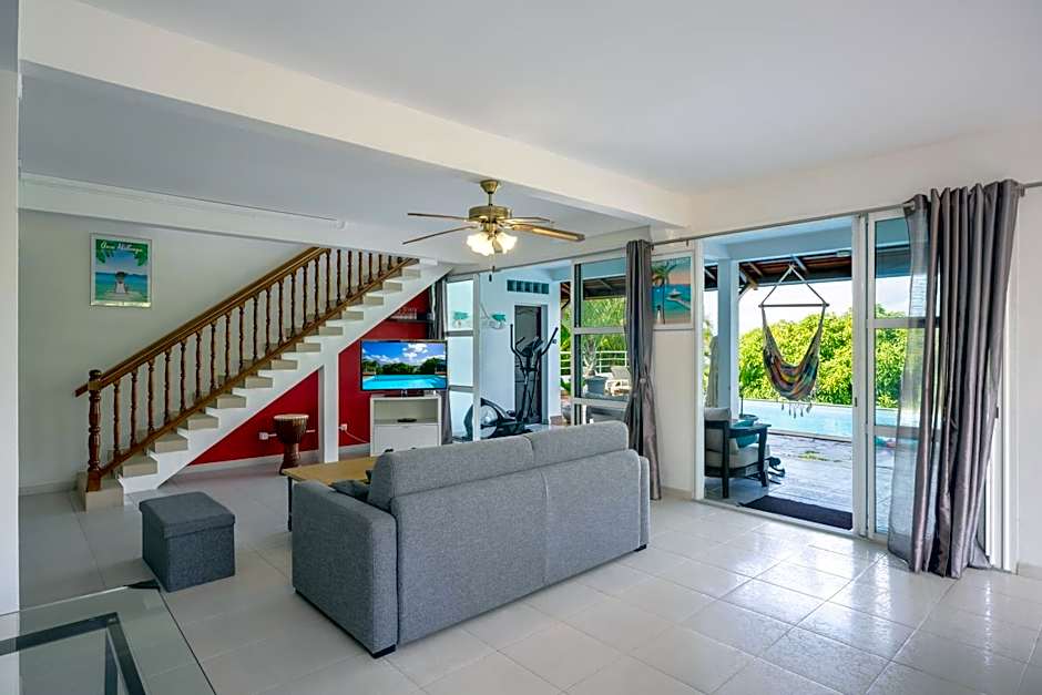 Villa Ti'Kemy avec piscine au sel